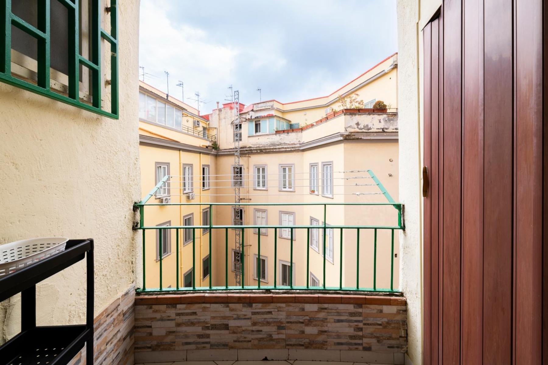 Casa Arenula By Domusextra Apartment Napoli Ngoại thất bức ảnh